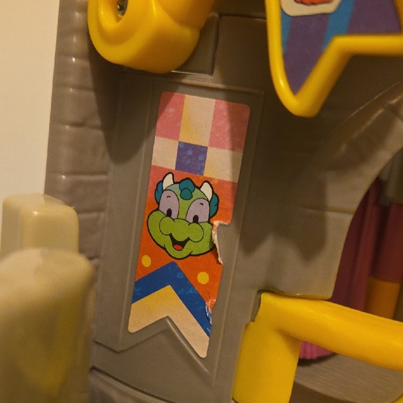 Little People Lil Kingdom Castle 2003 With Extras - Picture 5 of 14